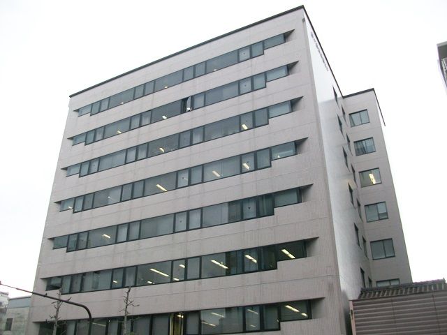 京都第一生命泉屋ビルディング